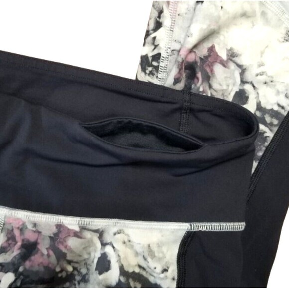 Lululemon If You're Lucky Crop Leggings Sz 6 Moody Mirage White Deep Navy Silver - Picture 8 of 9